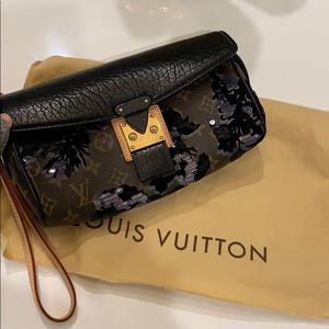 Louis Vuitton RARE Manege purse clutch limited ed